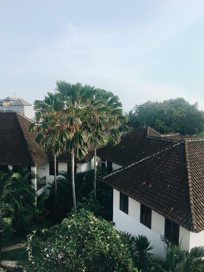 Ecosfera Hotel, Yoga & Spa Canggu  Exterior photo